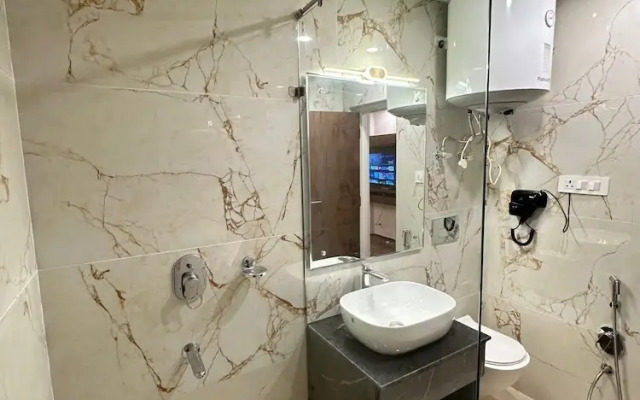 Luxe Haven Residency