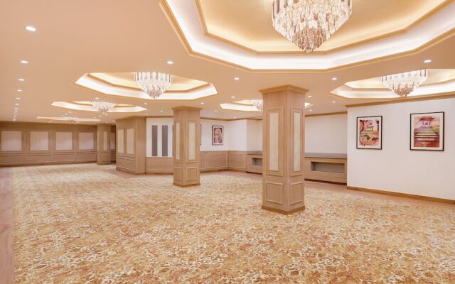 Lemon Tree Hotel Bhopal
