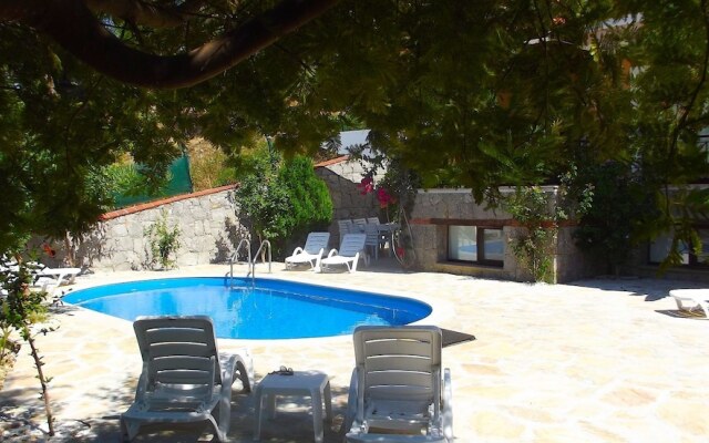 Villa Olive by Villa Safiya