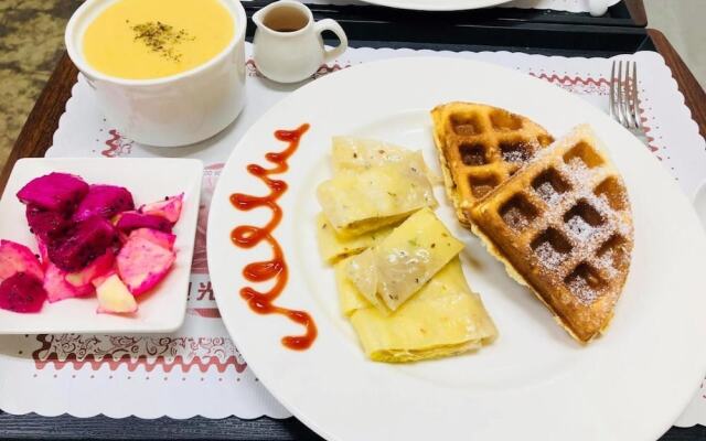 Ruili Meng Zongzhu Homestay