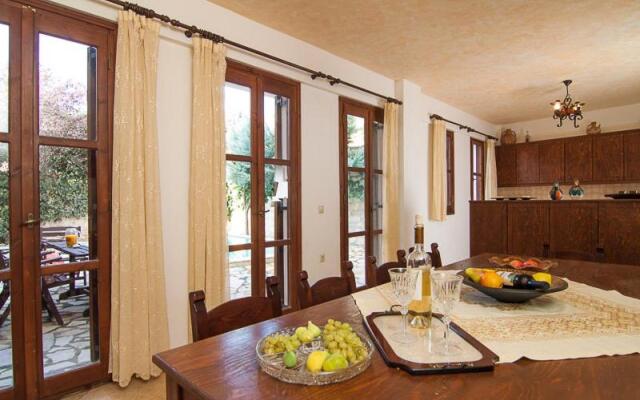 Sarris Villa, a country side villa, By ThinkVilla