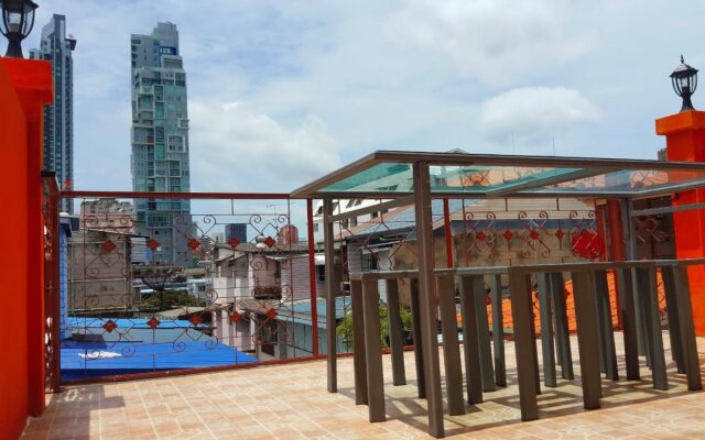 Bangkok Legend Guesthouse