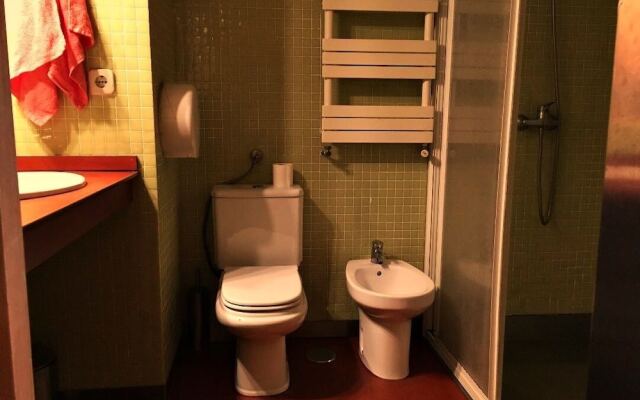 Albergue Azabache - Hostel