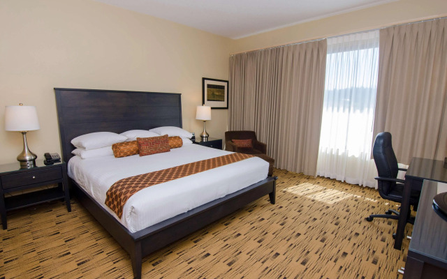 Best Western Plus Hood River Inn