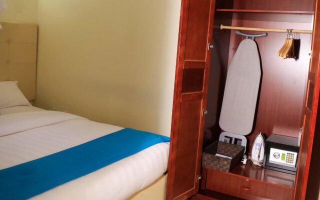 Iwawe Hotel