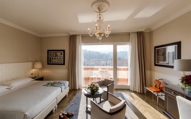 Plaza Hotel Lucchesi