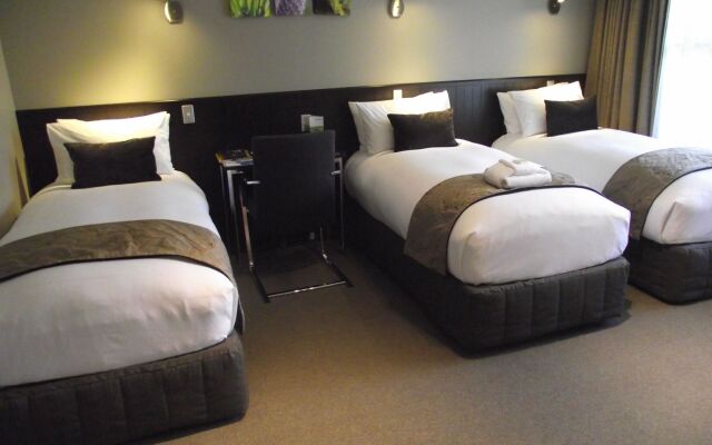 Scenic Hotel Franz Josef Glacier