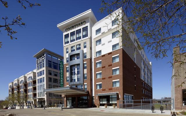 Courtyard Akron Downtown