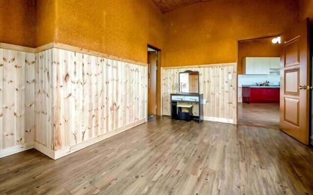 Jangchun Red Clay Pension