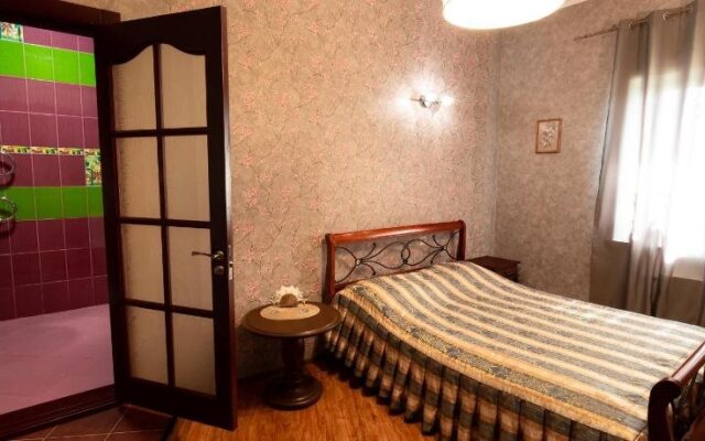 Александровский Двор