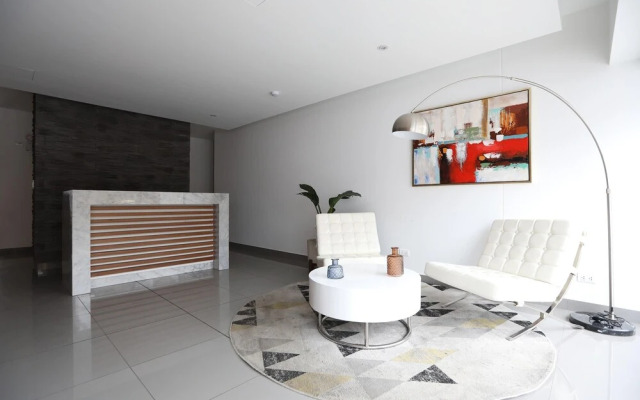 Oceanview 10th Floor Fam Apt W/ Great Common Areas