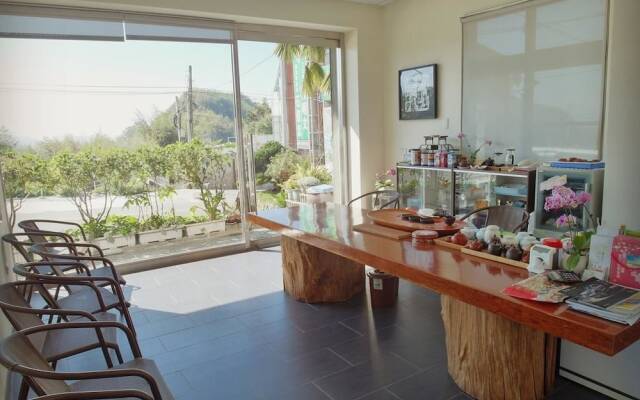 Tea Cloud Guest House