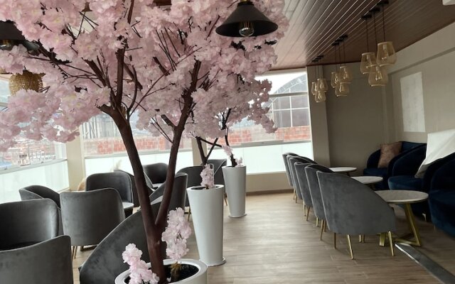 Hotel El Alamo Ejecutivo & Spa