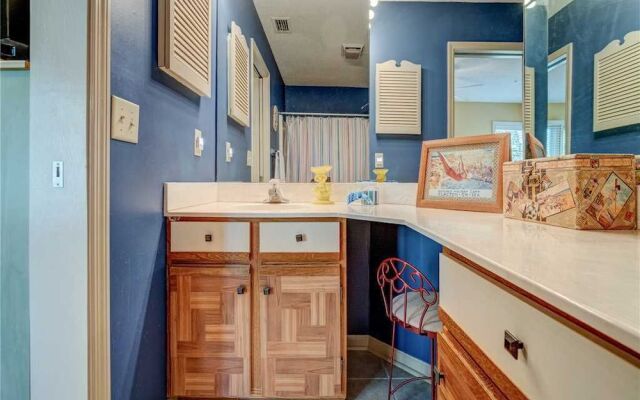 Ocean Breeze 14 - Two Bedroom Condo