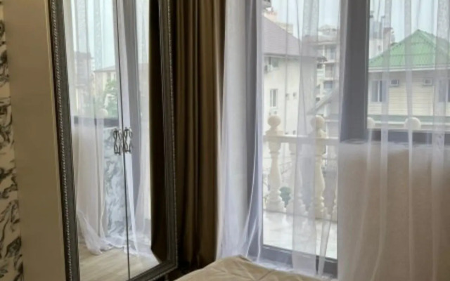 Green House on Lenin