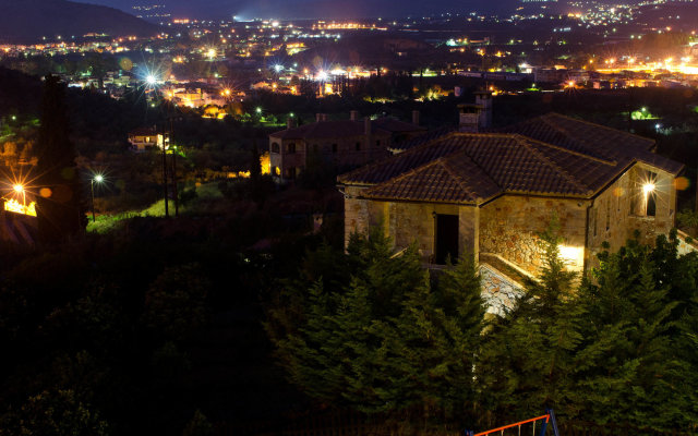 Klymeni Traditional Homes