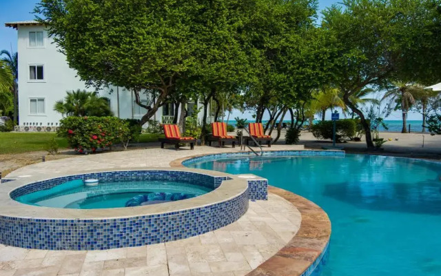 The Villas at Cocoplum