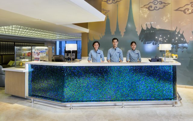 Holiday Inn Express Bangkok Sukhumvit 11, an IHG Hotel