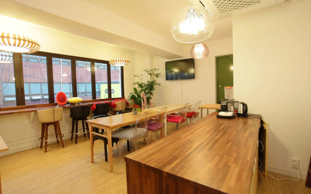 Sum Guesthouse Busan Station