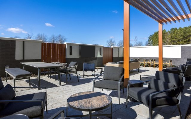 Fairfield Inn & Suites by Marriott Canton Riverstone Parkway