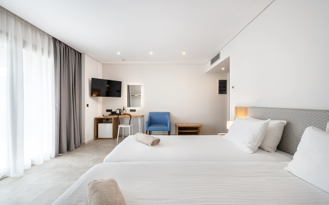 Athina Palace Resort & Spa