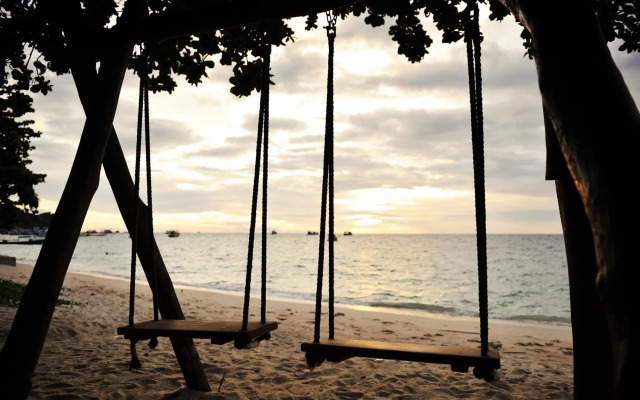 Koh Tao Beach Club