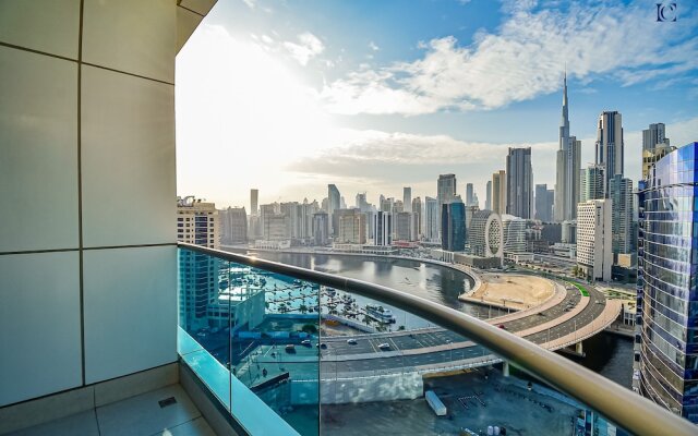 Stylish 1BR with Skyline View - THE BAY