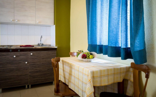 Sunny day's Hotel Apartments