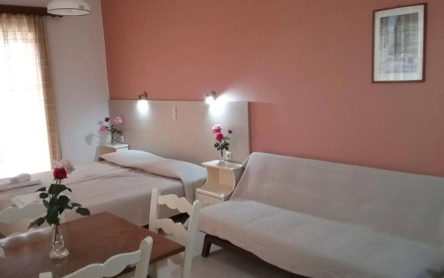 Ilona Apartments