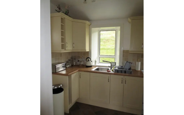 Harris White Cottage