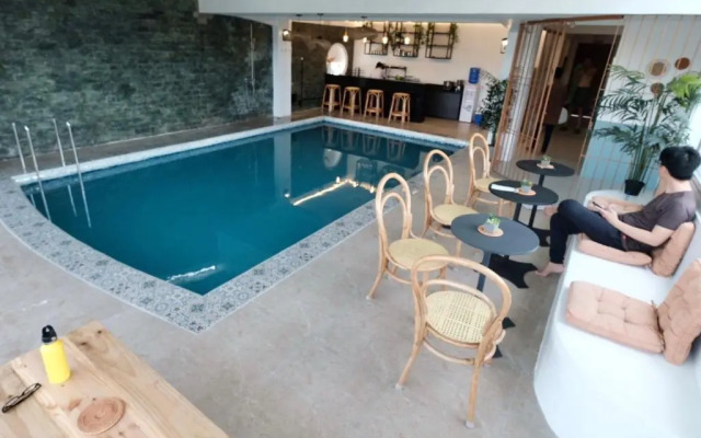 BEDS and FRIENDS Hostel