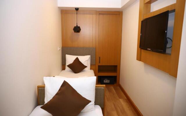 Ruby Royal Hotel