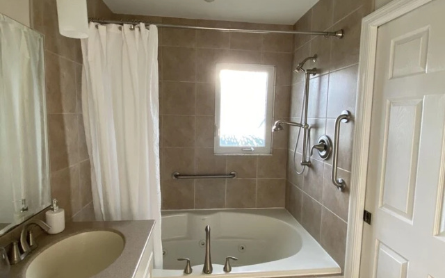 7920 Buccaneer Dr.