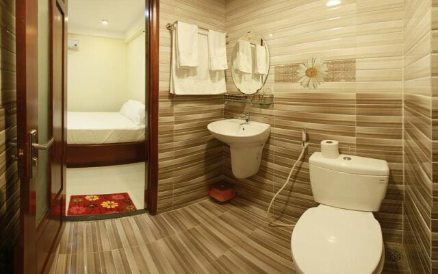 Thanh Nhan Motel