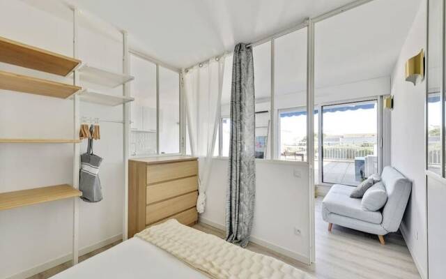 Splendide T2 piscine terrasse clim