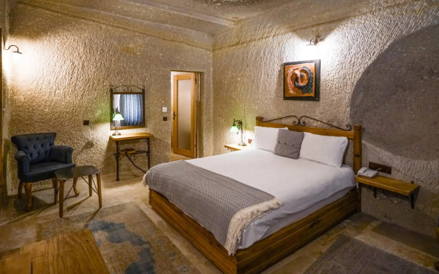 Design Cave Hotel