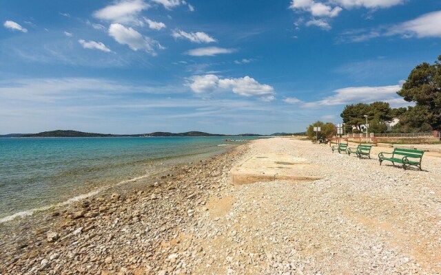 Stunning Home in Jadrija With Wifi and 2 Bedrooms