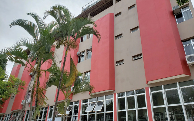 Executive Plaza Hotel