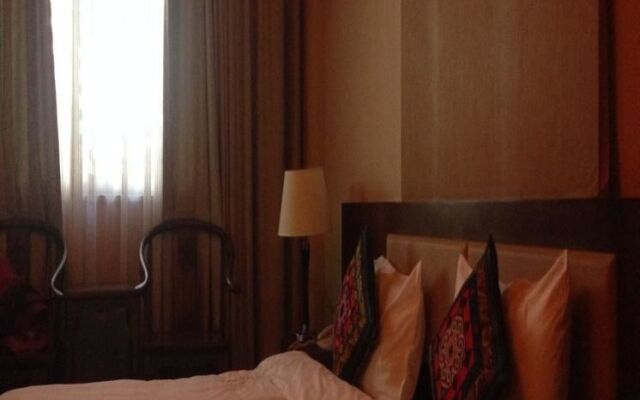 Zhenmei Holiday Inn - Lijiang