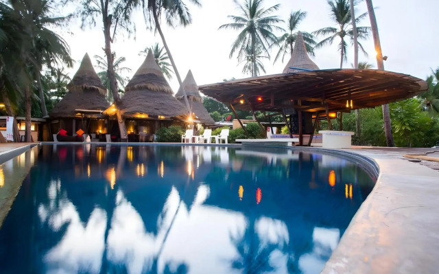 B52 Beach Resort