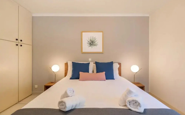 Spacious apartment in Philopappou A7