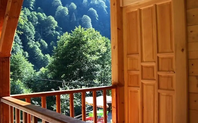 Ayder Bulut Dag Evi
