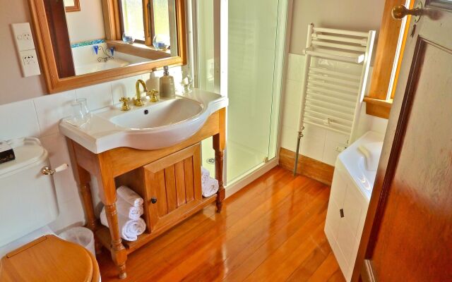 Te Anau Lodge