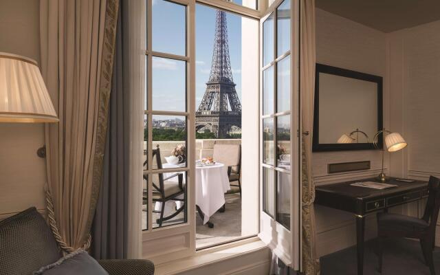 Shangri-La Paris Hotel