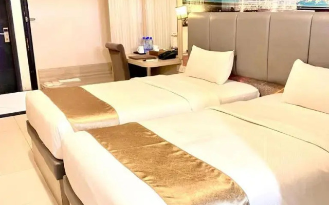 RedDoorz Plus @ Tanjung Uncang Batam