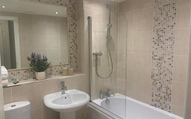 Kintyre Apartment