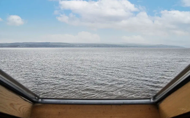 Host Stay Freshwater River View