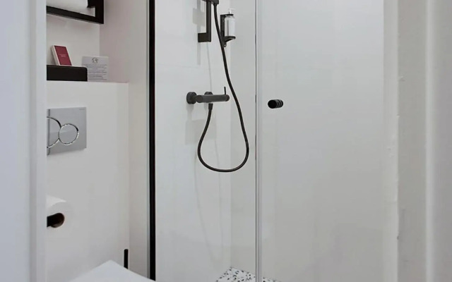 Trendy Canette Hotel