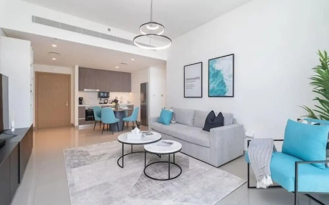 Beachfront - Palm Views & Private Beach