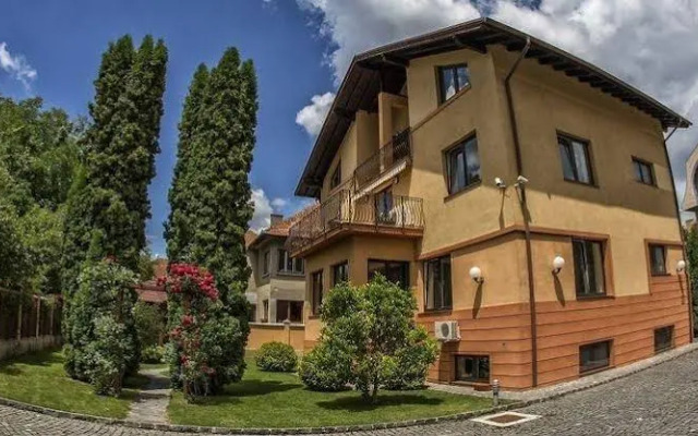 Pensiunea La Residenza